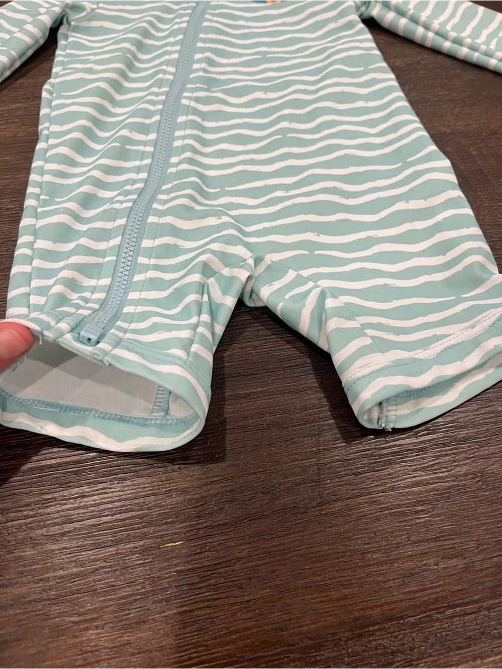 Carter's Mint and White Striped Rashguard Swim 3-6M with Turtle Accent Like New